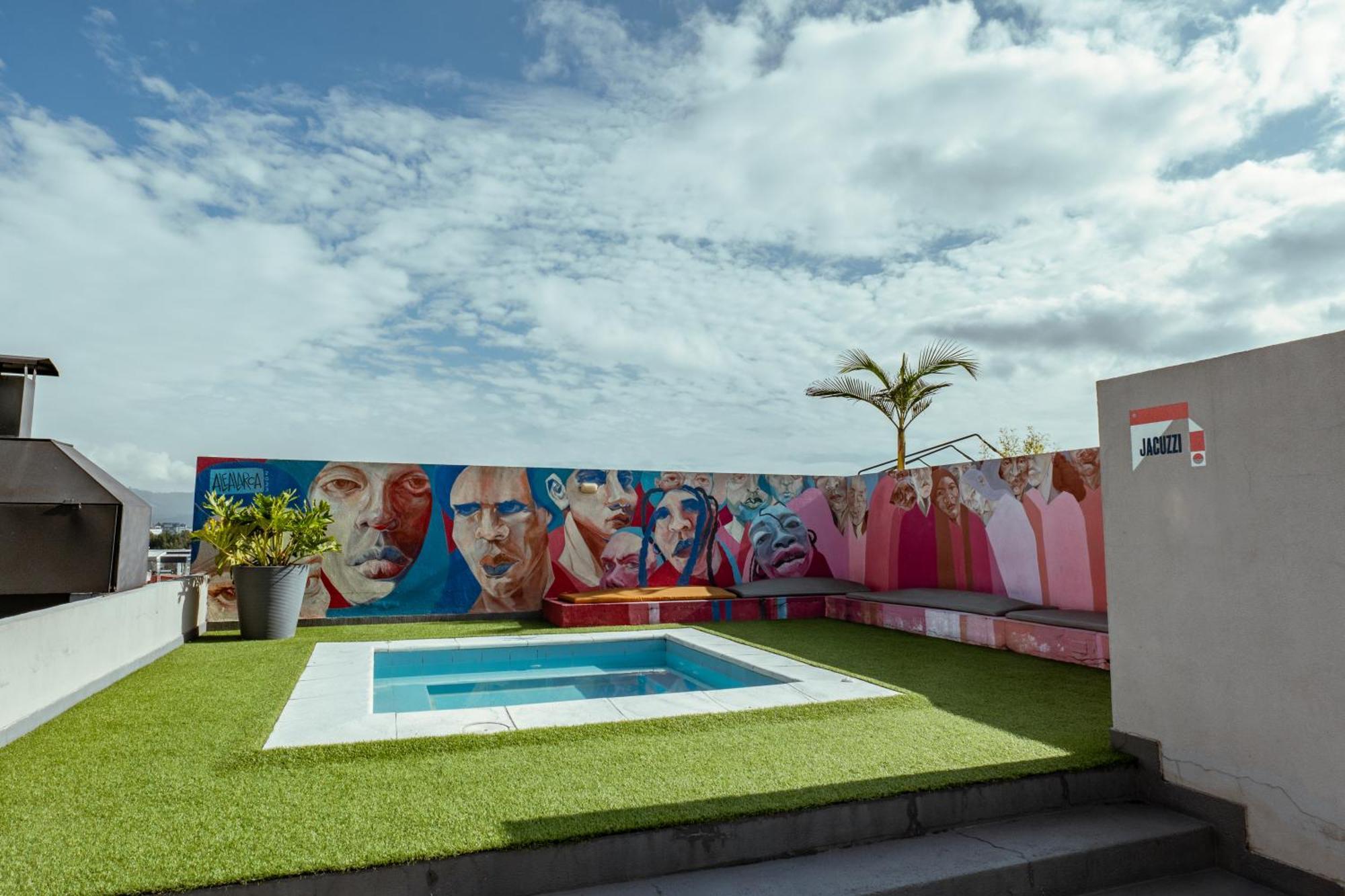 Uma Suites Chía Exteriör bild